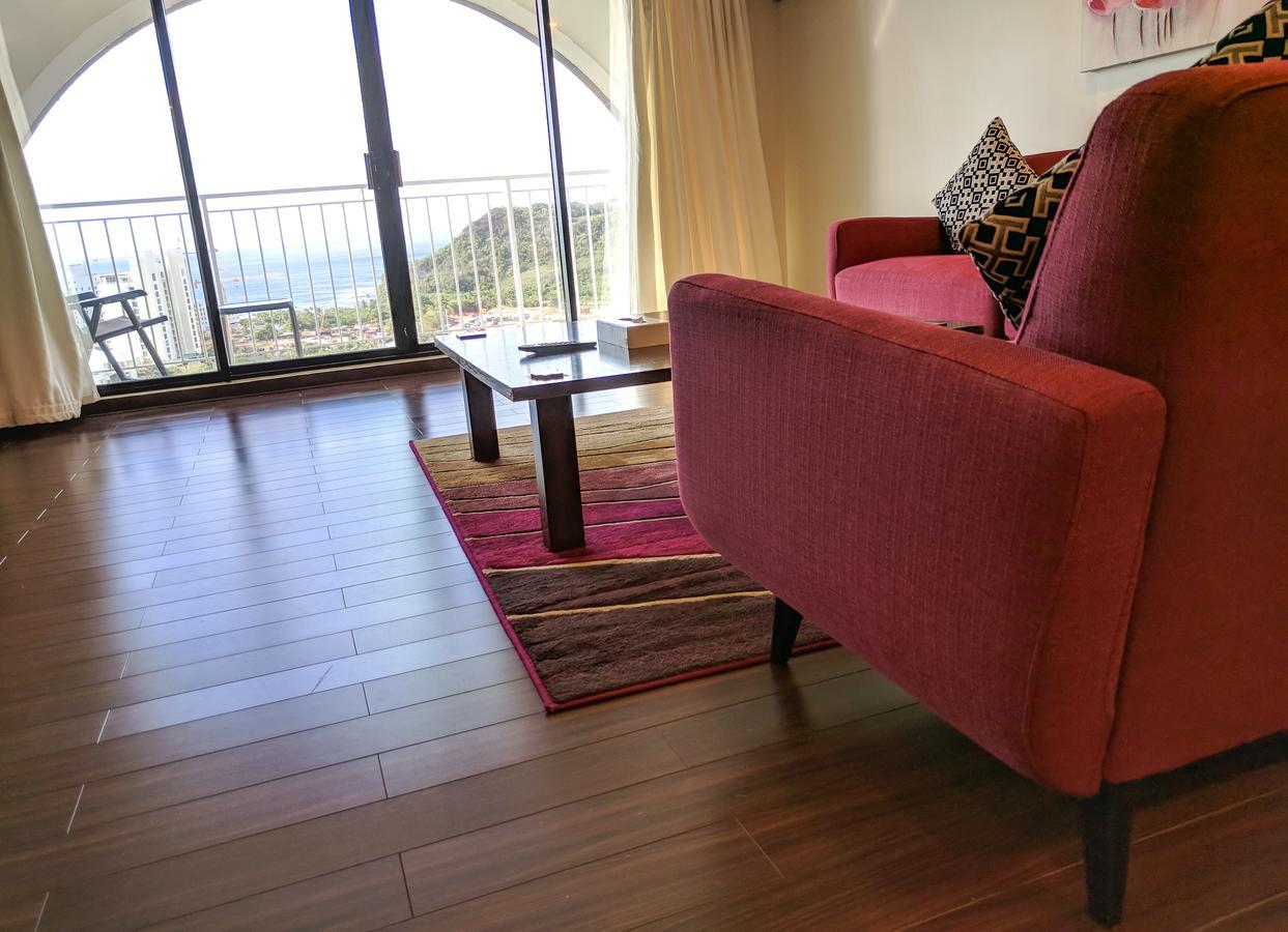 Oceanview Hotel And Residences Tumon Kültér fotó