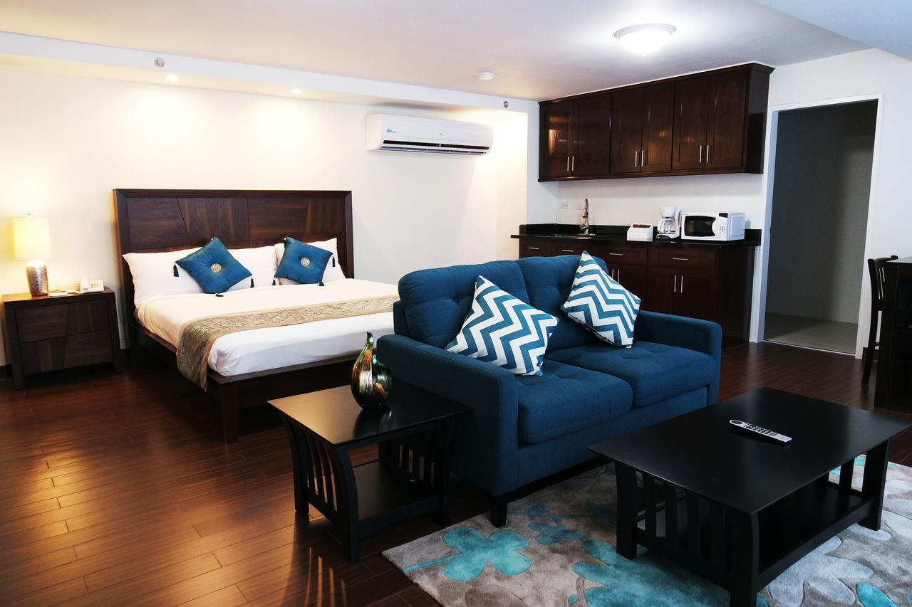 Oceanview Hotel And Residences Tumon Kültér fotó